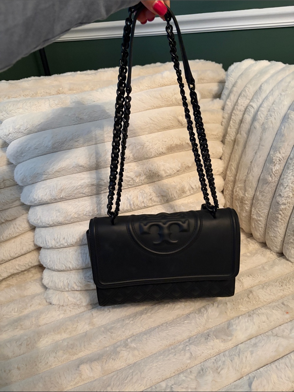 Tory Burch Black Quilted Leather Chain Shoulder Bag - Picture 4 of 5